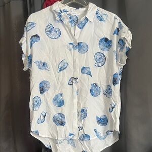 Jane and Delancey White and Blue Seashell Long Sleeve Top